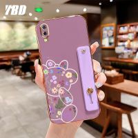 YBDเคสข้อมือแฟชั่นสำหรับ Vivo Y91C Y1S V11 V11 Pro เคสโทรศัพท์น่ารักแบบเส้นกราฟฟิตีลายหมีดอกไม้เคสโทรศัพท์แบบนิ่ม