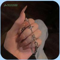 JHA9202888 Y2K สร้อยข้อมือหัวใจกลวง สปาร์กลิง โลหะสำหรับตกแต่ง สร้อยข้อมือสองชั้น เครื่องประดับอัญมณีอัญมณี โซ่ดาวคริสตัล สาวๆ