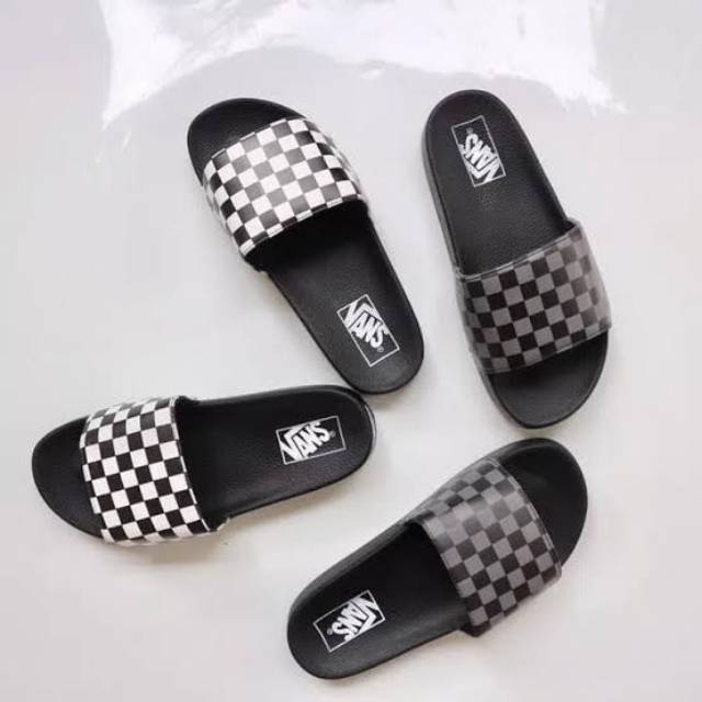 Vans Checker Board Slides / Slip On Chess / Checkerboard Vans Sandals ...
