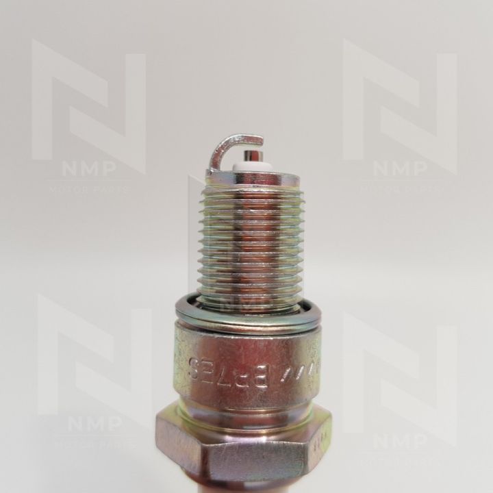 หัวเทียน-รุ่น-dash-nova-nsr150sp-smile-cela-tena-เบอร์-bp7es-แท้-ngk-spark-plug