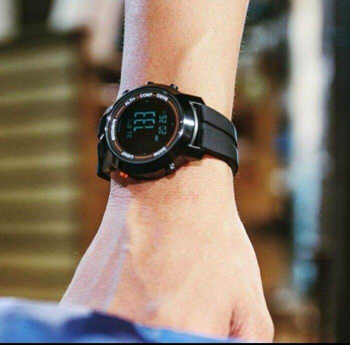 v1d EIGER JAM TANGAN LESCHAUX altimeter barometer compass termometer