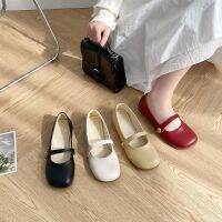 รองเท้าสีแดงเล็กๆ Lady Gentle Round Head สายเดี่ยวรองเท้า Mary Jane Soft Soled Flats ปั๊มวินเทจสำหรับผู้หญิง