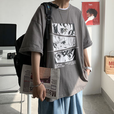การ์ตูนอะนิเมะญี่ปุ่น T เสื้อเชิ้ตผู้ชายเสื้อแขนห้าส่วนแบรนด์แฟชั่นทรงหลวม ins เสื้อยืดแขนสั้นฤดูร้อนสไตล์ฮ่องกงฮิปฮอป