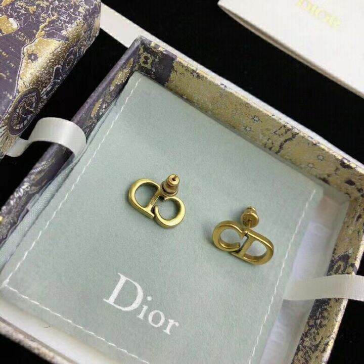 Gift box 】 New original luxury elegant stud earrings fashion exquisite ...