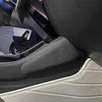 hotx【DT】 1pair Car Leg Cushion Knee Support Tesla Model3 New Console Protector Interio