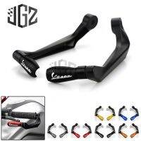 for Vespa GTS Sprint Primavera LX LXV 125 7/8" 22mm Motorcycle Handlebar Brake Clutch Levers Protector Guard การ์ดแฮนด์มิเนียม ทรง LightTech ก้านดำ (แพ็คคู่)