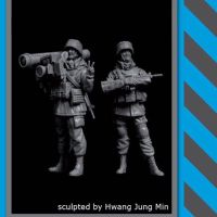 1:35  Resin Figure Assembly Model Kit GK Toys Modern Military Ukrainian Soldiers 2 People Unassembled Unpainted Diorama DIY Mini Screw Nut Drivers