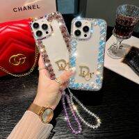 เคสเพชรแวว Rhinestone แวววาวหรูหราสำหรับ IPhone 15 Pro Max สำหรับ IP 11 12 13 14 Pro Max 7 8 Plus XR X XS พร้อมโซ่ข้อมือคริสตัล