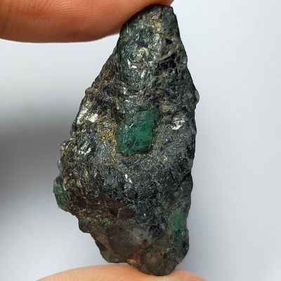 พลอย ก้อน ดิบ มรกต เอมเมอรัล ธรรมชาติ แท้ ( Natural Emerald ) หนัก 46.7 กะรัต