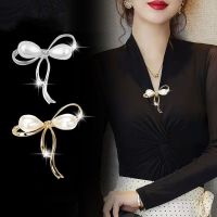 High-grade temperament and exposed a suit tooling pin card buckle female of fixed clothes waist brooch pearl brooches gift