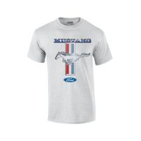 ผู้ชายเสื้อยืด Men T-Shirt เสื้อ Ford Mustang เสื้อ Ford Mustang Pony &amp; Stripes สีเทา