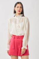 f.fashion เสื้อเบลาส์ผ้าไหมแก้ว ผู้หญิง สีเบจ | Organza Shirt with Ruffle Detail | 5955