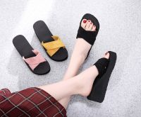 Slippers womens flip flops shoes summer fashion cute outerwear home Korean version students thick beach