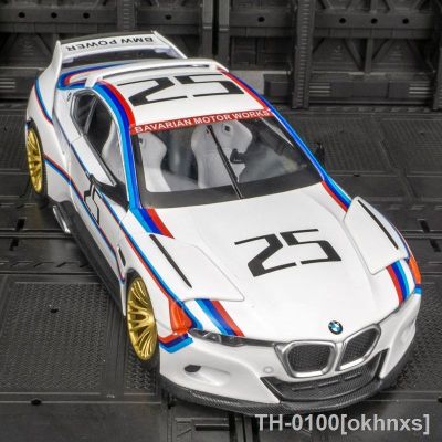 ✈ Esporte Racing Car Toy 1:24 3.0 Hommage R Le Mans rodas livre luz alta Diecast Metal Alloy réplica em miniatura