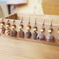 【YF】⊕  DEAR-LIFE Mori female handmade autumn leaves pine cones log personality earrings ear hooks exquisite