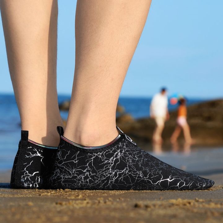 hot-sale-beach-shoes-for-men-and-women-snorkeling-wading-upstream-swimming-soft-soled-quick-drying-non-slip-anti-cut-barefoot-skin-fitting