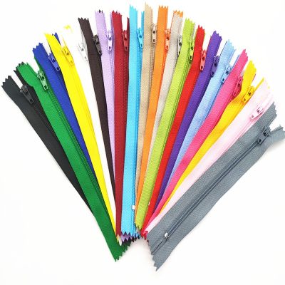 ▼卍 7.5-60Cm (3Inch-24 Inch) 5Pcs Nylon Coil Zippers Suitable For Clothing (20 Colors)