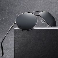 Classic Men Polarized Sunglasses Brand Design Male Metal Driving Sun Glasses UV400 Shades Eyewear Oculos de sol