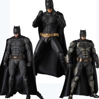 Neca Marvel Justice League Mafex Bruce Wayne ตุ๊กตาขยับแขนขาได้064 049 056ชุดพร้อมลุยเริ่มชุดสูทของตกแต่งโมเดล Bruce Wayne