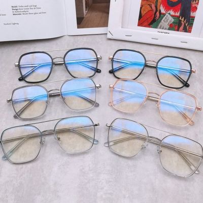 **9905** แว่นตากรองแสงสีฟ้า แว่นตาแฟชั่น ทรงสวย กรอบโลหะน้ำหนักเบา สินค้ามาแรงติดเทรนเกาหลี พร้อมของแถมครบเซ็ต ของร้อมส่งในไทย