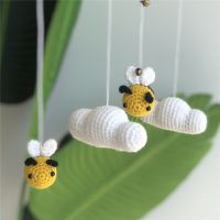 Baby Rattles Crib Mobiles Toy Bed Bell Knitting Wool Bee Cloud Wind Chime Pendant Nordic Kids Room Nursery Decoration Hanging W