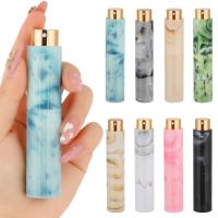 10ml Portable Leak Proof Spray Bottle for Women Men Marble Pattern Perfume Atomizer Bottles Mini Refillable Empty Sprayer Travel Size Bottles Containe