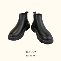 สินค้าพร้อมส่ง Bucky รองบูทแบบสวม รองเท้าบูทแฟชั่น สีดำ เสริมส้น 4 cm. Unisex รองเท้าบูทผู้ชาย และ รองเท้าบูทผู้หญิง