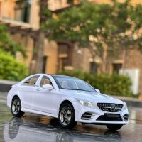 โมเดลรถโลหะผสม C260 L C-Class ยานพาหนะโลหะแบบจำลองโมเดลรถของเล่นของขวัญสำหรับเด็กเก็บรวบรวมแสงและเสียง1/32