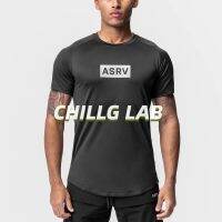 CHILLG LAB เสื้อยืดฤดูร้อนผู้ชายยุโรปและอเมริกาตาข่ายคอกลมพิมพ์แห้งอย่างรวดเร็วเสื้อยืดแขนสั้นผู้ชายสีทึบเสื้อยืดบุรุษ vbs