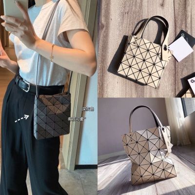 Issey Miyake Small Square Box Lifetime Womens Bag 2023 Messenger New Mini Mini 4×5 Handy Shoulder Geometric Rhombus Bag