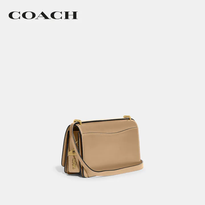 coach-กระเป๋าสะพายไหล่ผู้หญิงรุ่น-bandit-shoulder-bag-สีครีม-cc416-b4-t2