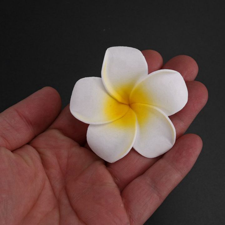 100pcs-white-foam-hawaiian-frangipani-artificial-plumeria-flower-petals-cap-hair-hat-wreath-diy-wedding-decoration-5cm
