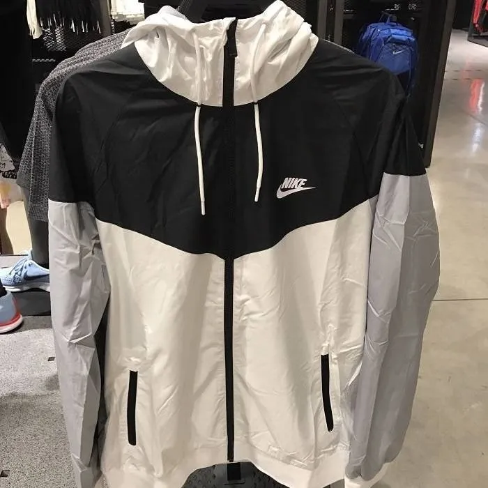 nike thin windbreaker