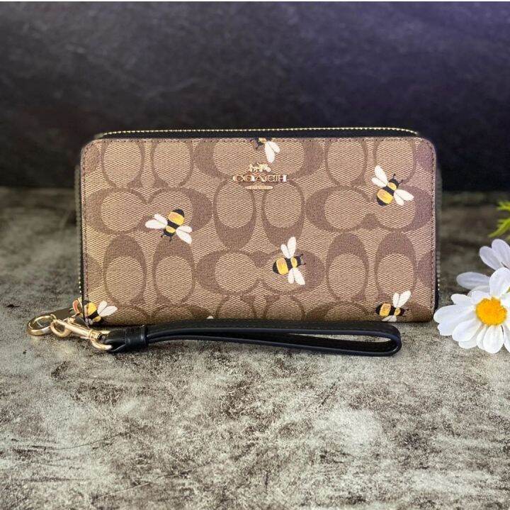 Bee clearance coach wallet