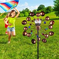 กังหันลมโลหะ Solar Wind Spinner Multi-Color Seasonal Led Lighting Solar Powered Glass Ball With Kinetic Wind Spinner Dual Direction Outdoor Metal Windmill ตกแต่ง Kinetic Wind Sculpture