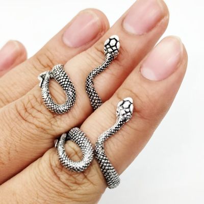 [ไตรภูมิ] แหวนพญางู ปู่อือลือนาคราช ถ้ำนาคา ลูกหลานสายนาคราชทั้งหลายต้องมีบูชาติดตัว แหวนสามารถปรับขนาดได้ฟรีไซส์ รุ่นนี้สวยงามมาก