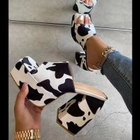 top●Shark’s tooth New fish mouth slippers thick bottom large size womens shoes square head thick heel sandals (size 35-43) JLSX233