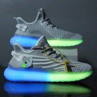 Shoes Mens Sneakers 350 Fluorescent Sole Fashion Sports Casual Basketball Shoes Non-Slip 2022 New Mens Sneakers