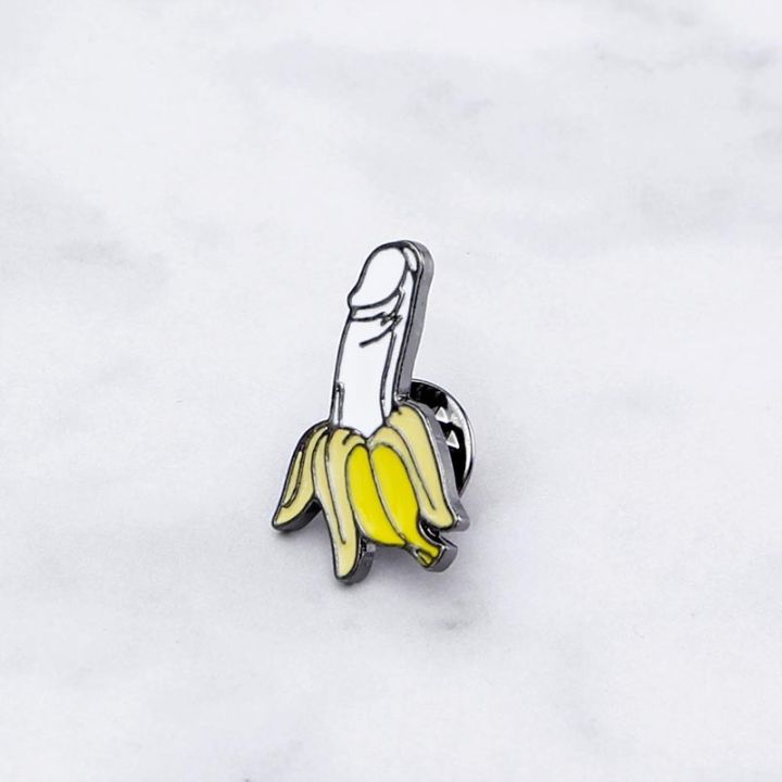 banana-top-quality-pin-needle-fruit-plant-dick-organ-enamel-badge-evil-evil-adult-brooch-friendship-pass-jewelry-women-friends