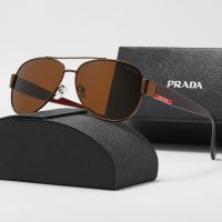 ใหม่ Prada แว่นตากันแดดแฟชั่นผู้ชายหล่อแว่นตากันแดดคุณภาพสูงเดินทางกลางแจ้งแว่นตากันแดดป้องกันแสงสะท้อน