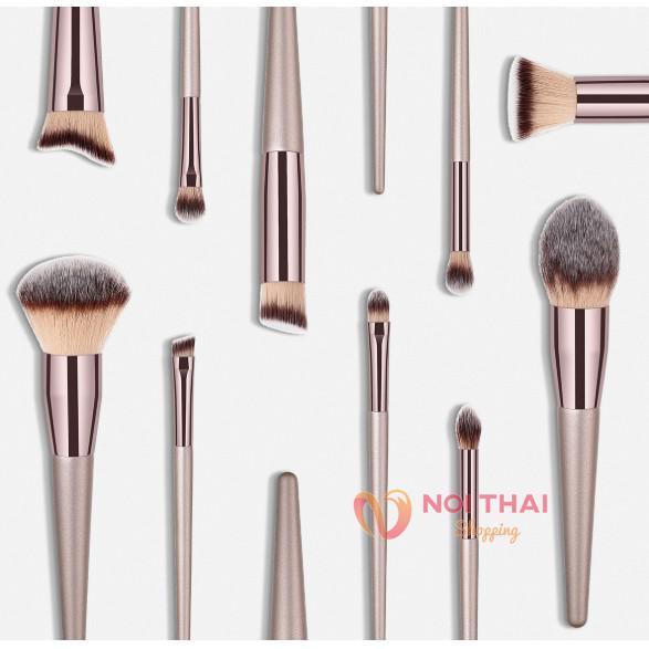 10-เซต-100-ชิ้น-แปรงแต่งหน้า-h02-brush-set-เซต10ชิ้น-แปรงปัดแก้ม-แปรงไฮไลท์-แปลงแต่งหน้า-nt99