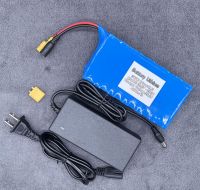 แบตลิเธียม Li-ion 22.2V-25.2V 4800mAh  21700 แบตลําโพงบลูทูธ งานทั่วไปหรืองาน DIY มีวงจรBMSป้องกัน +พร้อมที่ชาร์จ 25.2V 2A