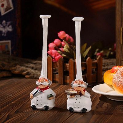 1 Pair of American Village Retro Top Hat Chef Plastic Decoration Creative Kitchen Restaurant Home Decoration Cafe