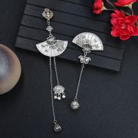 【cw】 Chinese Plum Brooch Female Cheongsam Garment Front Tassel Pendant Hanfu Pin ！