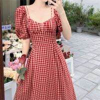 [COD] 2022 summer new age-reducing French retro plaid dress design puff sleeves slimming