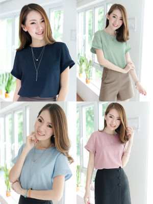 Narinari : NT821 Lace Line Short Sleeve Blouse เสื้อทำงานแขนสั้นแต่งแถบลูกไม้