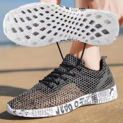 【Hot Sale】 Toms sandals mens summer breathable deodorant shoes beach wading quick-drying sports non-slip outer and slippers