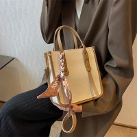 This Year Popular Contrast Color Small Bag Classy Travel Messenger High-End Portable Bucket Large Capacity Ladies Co 【AUG】