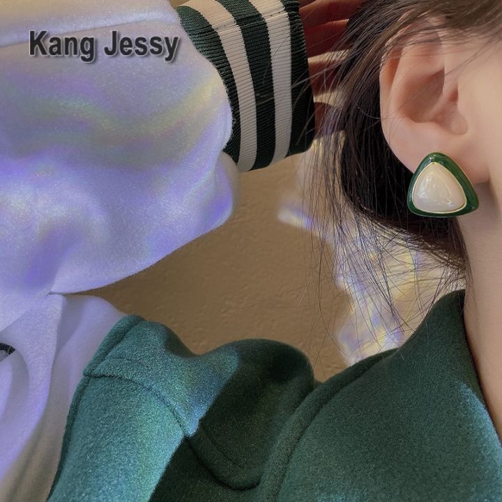 kang-jessy-s925-ต่างหูมุกสามเหลี่ยมทรงเรขาคณิตเข็มเงินต่างหูสตรีสไตล์วินเทจสไตล์ฝรั่งเศสแบบไฮโซที่นิยมในโลกออนไลน์ต่างหูแฟชั่น