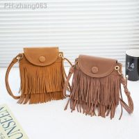 New ins folk style Joker niche retro handbag fashion trend shoulder slung tassel bag